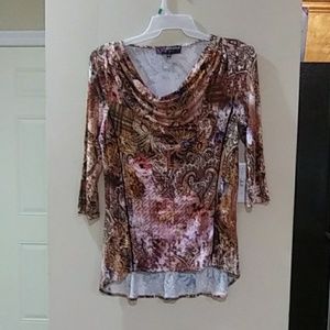 Peck & Peck Sharkbite Top